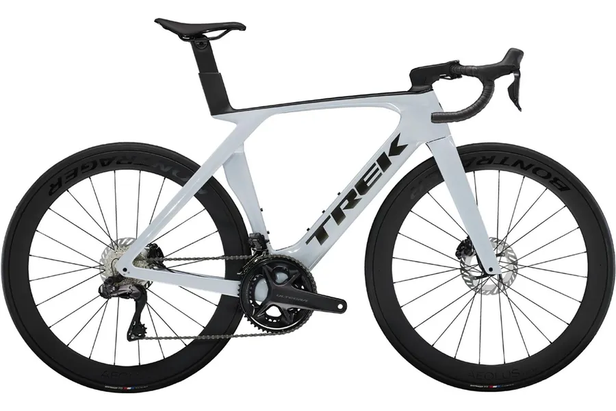 معرفی دوچرخه trek madone بدون پس زمینه 